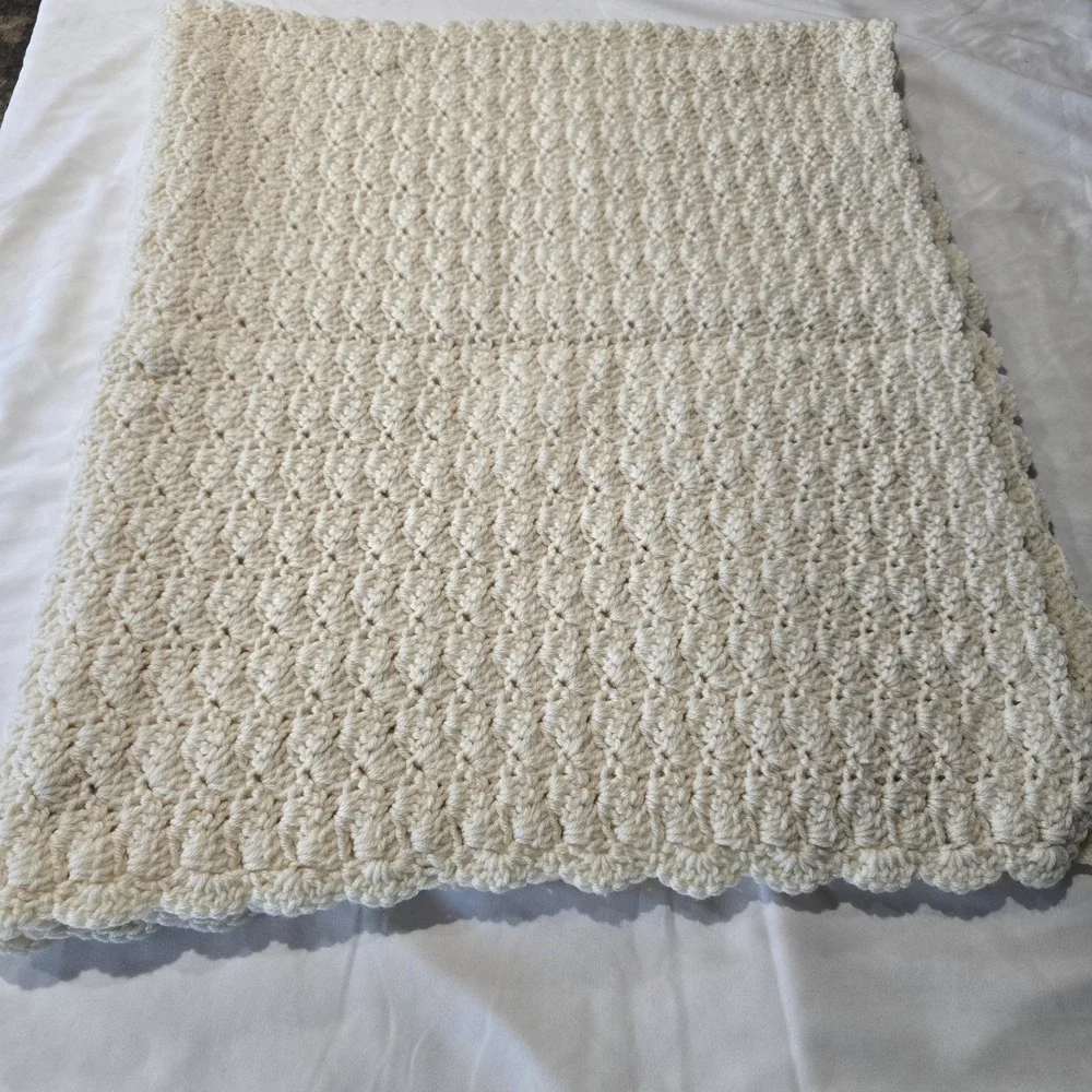 Vintage Handmade Crochet Blanket Ivory 46